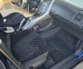 Синий Тойота Аурис, объемом двигателя 1.6 л и пробегом 250 тыс. км за 6500 $, фото 5 на Automoto.ua