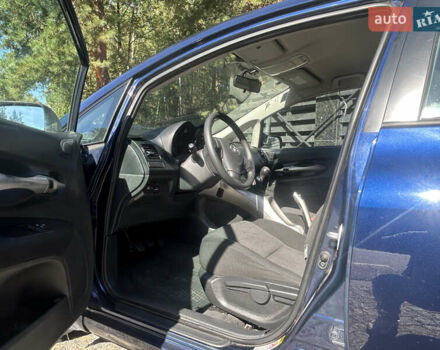 Синій Тойота Ауріс, об'ємом двигуна 1.6 л та пробігом 110 тис. км за 6700 $, фото 31 на Automoto.ua