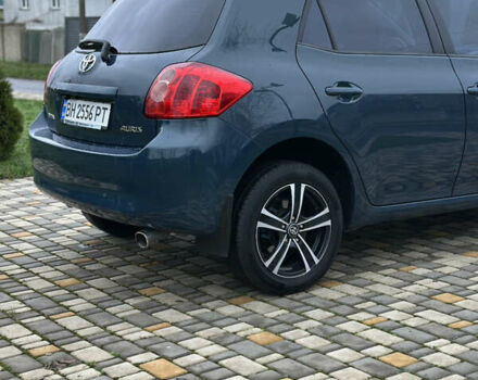 Синій Тойота Ауріс, об'ємом двигуна 1.6 л та пробігом 171 тис. км за 6990 $, фото 7 на Automoto.ua