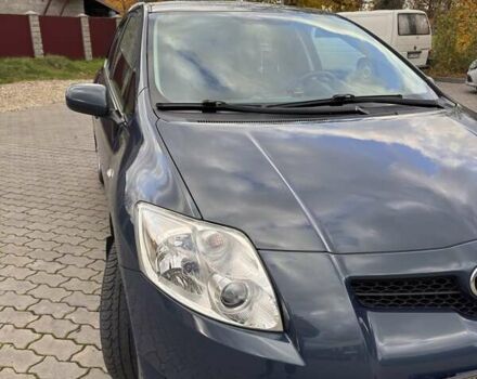 Синій Тойота Ауріс, об'ємом двигуна 0 л та пробігом 249 тис. км за 6300 $, фото 4 на Automoto.ua