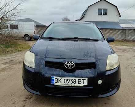 Синий Тойота Аурис, объемом двигателя 1.6 л и пробегом 390 тыс. км за 3650 $, фото 15 на Automoto.ua