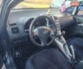 Синий Тойота Аурис, объемом двигателя 1.6 л и пробегом 335 тыс. км за 6500 $, фото 6 на Automoto.ua
