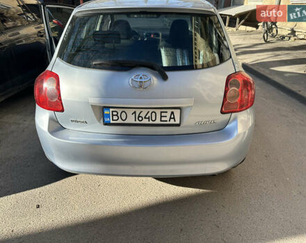Синий Тойота Аурис, объемом двигателя 1.6 л и пробегом 163 тыс. км за 6500 $, фото 4 на Automoto.ua