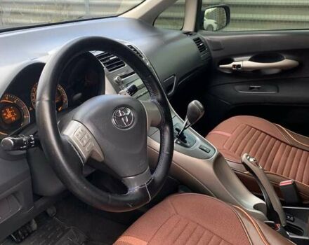 Синий Тойота Аурис, объемом двигателя 1.6 л и пробегом 217 тыс. км за 6200 $, фото 6 на Automoto.ua