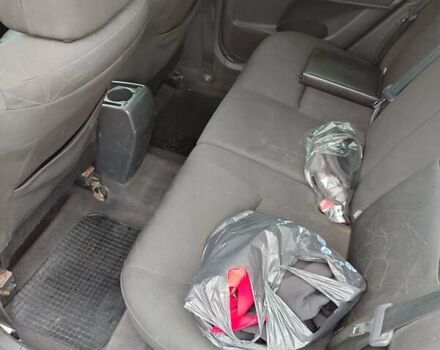 Синий Тойота Аурис, объемом двигателя 1.6 л и пробегом 390 тыс. км за 3650 $, фото 20 на Automoto.ua