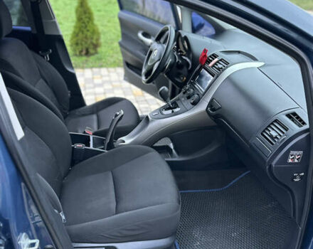 Синій Тойота Ауріс, об'ємом двигуна 1.6 л та пробігом 171 тис. км за 6990 $, фото 27 на Automoto.ua