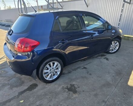 Синий Тойота Аурис, объемом двигателя 1.6 л и пробегом 250 тыс. км за 7200 $, фото 2 на Automoto.ua