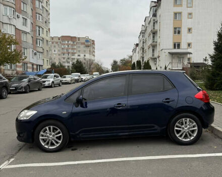 Синий Тойота Аурис, объемом двигателя 1.6 л и пробегом 174 тыс. км за 7200 $, фото 3 на Automoto.ua