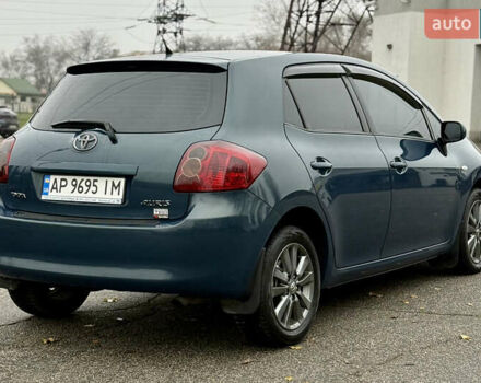 Синий Тойота Аурис, объемом двигателя 2 л и пробегом 180 тыс. км за 6950 $, фото 7 на Automoto.ua