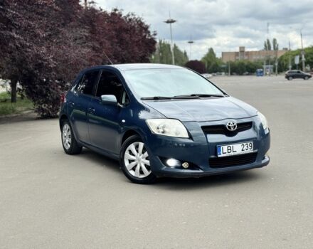 Синий Тойота Аурис, объемом двигателя 2 л и пробегом 299 тыс. км за 3500 $, фото 2 на Automoto.ua