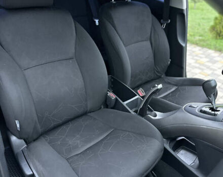 Синій Тойота Ауріс, об'ємом двигуна 1.6 л та пробігом 171 тис. км за 6990 $, фото 28 на Automoto.ua