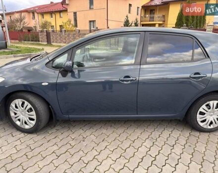 Синій Тойота Ауріс, об'ємом двигуна 0 л та пробігом 249 тис. км за 6300 $, фото 9 на Automoto.ua