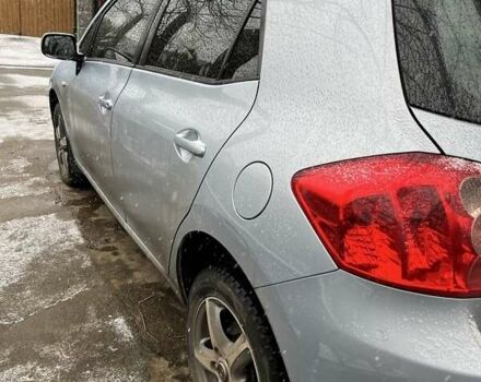 Синий Тойота Аурис, объемом двигателя 1.6 л и пробегом 278 тыс. км за 6000 $, фото 2 на Automoto.ua