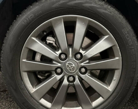 Синий Тойота Аурис, объемом двигателя 2 л и пробегом 180 тыс. км за 6950 $, фото 15 на Automoto.ua