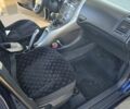 Синий Тойота Аурис, объемом двигателя 1.6 л и пробегом 250 тыс. км за 7200 $, фото 3 на Automoto.ua