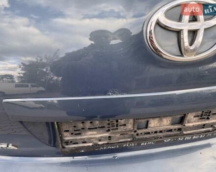 Синій Тойота Ауріс, об'ємом двигуна 0 л та пробігом 249 тис. км за 6300 $, фото 41 на Automoto.ua