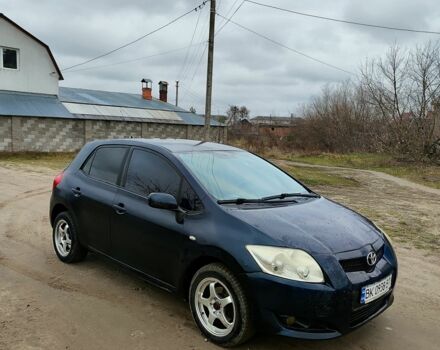 Синий Тойота Аурис, объемом двигателя 1.6 л и пробегом 390 тыс. км за 3650 $, фото 2 на Automoto.ua
