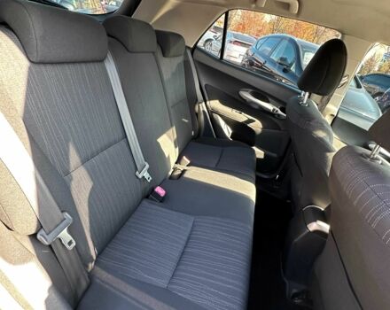 Синий Тойота Аурис, объемом двигателя 1.6 л и пробегом 259 тыс. км за 6500 $, фото 4 на Automoto.ua