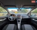 Синій Тойота Ауріс, об'ємом двигуна 1.6 л та пробігом 241 тис. км за 5999 $, фото 15 на Automoto.ua