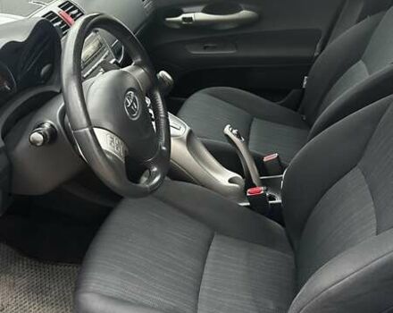 Синий Тойота Аурис, объемом двигателя 1.6 л и пробегом 251 тыс. км за 6700 $, фото 9 на Automoto.ua