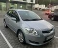 Синій Тойота Ауріс, об'ємом двигуна 1.6 л та пробігом 143 тис. км за 4500 $, фото 1 на Automoto.ua