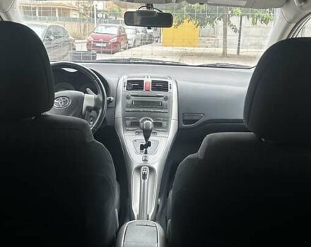 Синий Тойота Аурис, объемом двигателя 1.6 л и пробегом 251 тыс. км за 6700 $, фото 11 на Automoto.ua