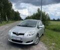 Синій Тойота Ауріс, об'ємом двигуна 1.6 л та пробігом 160 тис. км за 6500 $, фото 1 на Automoto.ua