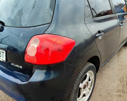 Синий Тойота Аурис, объемом двигателя 1.6 л и пробегом 390 тыс. км за 3650 $, фото 19 на Automoto.ua