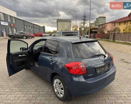 Синій Тойота Ауріс, об'ємом двигуна 0 л та пробігом 249 тис. км за 6300 $, фото 23 на Automoto.ua