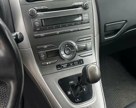 Синий Тойота Аурис, объемом двигателя 1.6 л и пробегом 251 тыс. км за 6700 $, фото 8 на Automoto.ua