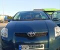 Синий Тойота Аурис, объемом двигателя 1.4 л и пробегом 245 тыс. км за 6600 $, фото 1 на Automoto.ua