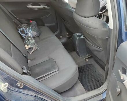 Синий Тойота Аурис, объемом двигателя 1.6 л и пробегом 390 тыс. км за 3650 $, фото 22 на Automoto.ua