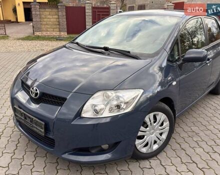 Синій Тойота Ауріс, об'ємом двигуна 0 л та пробігом 249 тис. км за 6300 $, фото 3 на Automoto.ua