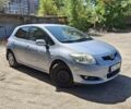 Синий Тойота Аурис, объемом двигателя 1.6 л и пробегом 176 тыс. км за 5700 $, фото 3 на Automoto.ua