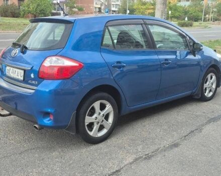 Синий Тойота Аурис, объемом двигателя 1.6 л и пробегом 191 тыс. км за 9500 $, фото 2 на Automoto.ua