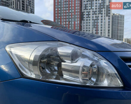 Синій Тойота Ауріс, об'ємом двигуна 1.6 л та пробігом 165 тис. км за 9900 $, фото 11 на Automoto.ua