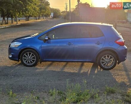 Синий Тойота Аурис, объемом двигателя 1.6 л и пробегом 87 тыс. км за 10300 $, фото 3 на Automoto.ua