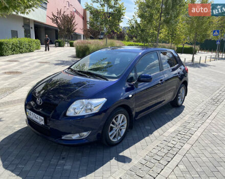 Синий Тойота Аурис, объемом двигателя 1.6 л и пробегом 156 тыс. км за 9500 $, фото 4 на Automoto.ua