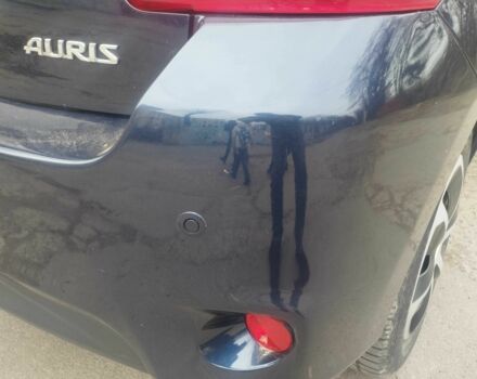 Тойота Ауріс 2010 у Чернівцях на Automoto.ua Синій Тойота Ауріс, об'ємом двигуна 2 л та пробігом 214 тис. км за 6800 $, фото 15 на Automoto.ua