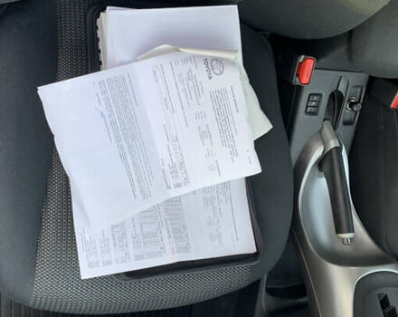 Синій Тойота Ауріс, об'ємом двигуна 1.6 л та пробігом 165 тис. км за 9900 $, фото 23 на Automoto.ua