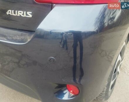 Синій Тойота Ауріс, об'ємом двигуна 2 л та пробігом 211 тис. км за 6800 $, фото 7 на Automoto.ua