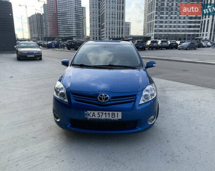 Синій Тойота Ауріс, об'ємом двигуна 1.6 л та пробігом 165 тис. км за 9900 $, фото 8 на Automoto.ua