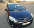 Синий Тойота Аурис, объемом двигателя 2 л и пробегом 214 тыс. км за 6600 $, фото 1 на Automoto.ua