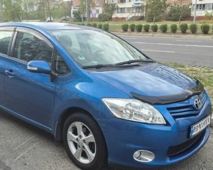Синий Тойота Аурис, объемом двигателя 1.6 л и пробегом 191 тыс. км за 9500 $, фото 1 на Automoto.ua