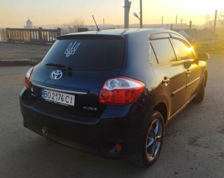 Тойота Ауріс 2010 у Чернівцях на Automoto.ua Синій Тойота Ауріс, об'ємом двигуна 2 л та пробігом 214 тис. км за 6800 $, фото 6 на Automoto.ua