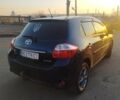 Тойота Ауріс 2010 у Чернівцях на Automoto.ua Синій Тойота Ауріс, об'ємом двигуна 2 л та пробігом 214 тис. км за 6800 $, фото 6 на Automoto.ua