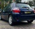 Синій Тойота Ауріс, об'ємом двигуна 1.4 л та пробігом 247 тис. км за 7600 $, фото 4 на Automoto.ua