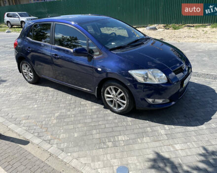 Синий Тойота Аурис, объемом двигателя 1.6 л и пробегом 156 тыс. км за 9500 $, фото 2 на Automoto.ua