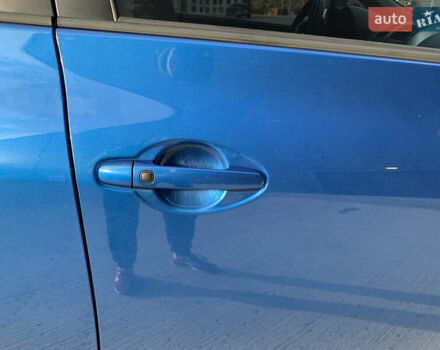 Синій Тойота Ауріс, об'ємом двигуна 1.6 л та пробігом 165 тис. км за 9900 $, фото 9 на Automoto.ua