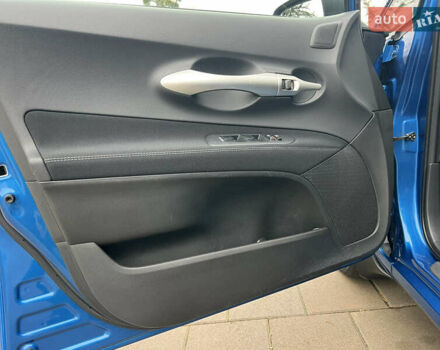 Синий Тойота Аурис, объемом двигателя 1.6 л и пробегом 53 тыс. км за 11900 $, фото 49 на Automoto.ua